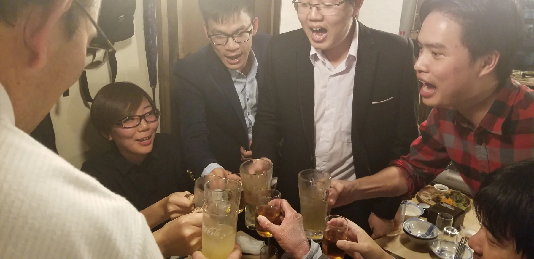 懇親会に参加したベトナム子会社のメンバー